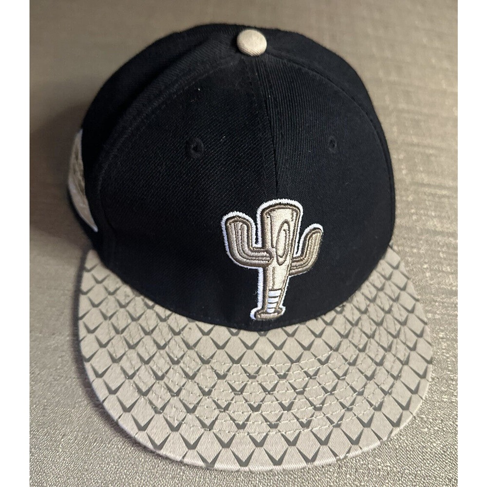 Desert Cactus Club Scottsdale Arizona BASEBALLISM Hat 7 1/8 Size Embroidered